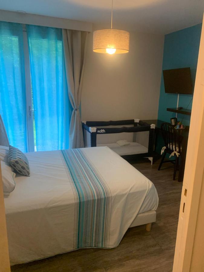 Chambre D'Hotes Le Prieure Gommerville Exterior foto
